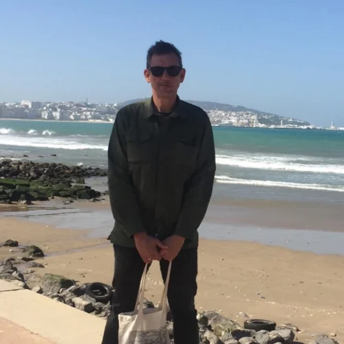 «Sihri»: un viaje literario a la esencia de Tánger