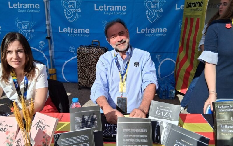 Francesco Cerri presentó La Rosa Negra de Gaza en Sant Jordi 2025 junto a la Editorial Letrame