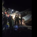 Se derrumba puente sobre tren en región rusa cerca de frontera con Ucrania