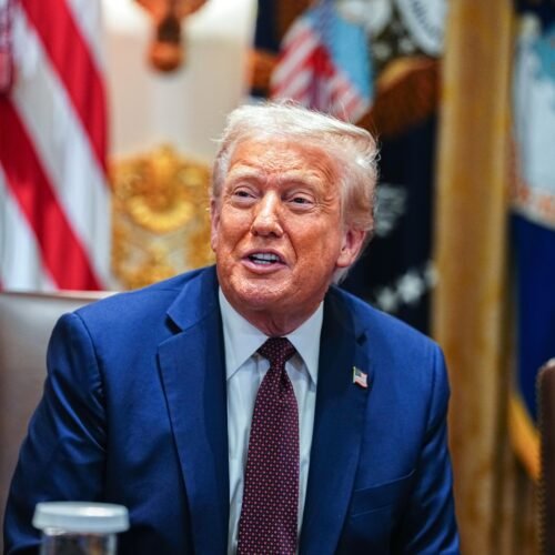 Donald Trump pide al Congreso recortar casi USD 5.000 millones de ayuda internacional