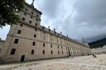 El Escorial: Donde descansan los reyes