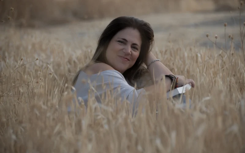 Belén Gallego García Motos debuta con ÚNICO: una obra que transforma la sensibilidad en literatura