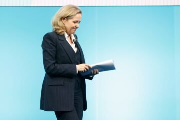 Banco Europeo de Inversiones anunciará nuevos proyectos para la región, que incluyen a Ecuador