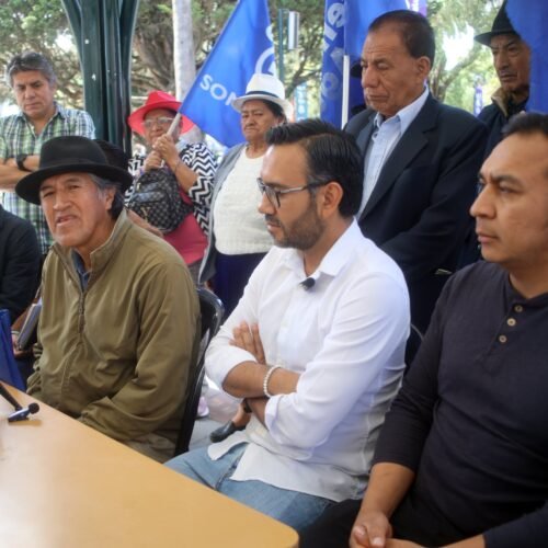 Juez ordena descongelar las cuentas bancarias de dieciséis organizaciones sociales y dirigentes de Azuay