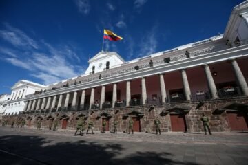 Cambio en la jefatura de la Casa Militar Presidencial: por decreto el presidente Daniel Noboa designa al general de brigada Enrique Iturralde