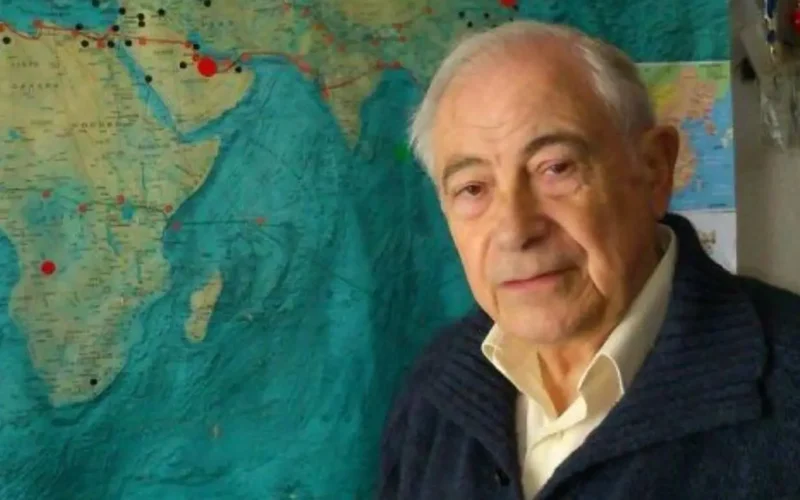 Ángel Rodríguez Vergara: de la realidad del comercio internacional a la ficción literaria