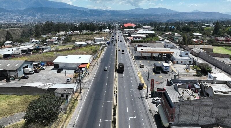 Nuevo cierre vial sobre la avenida Guayasamín por inicio de trabajos en segunda fase
