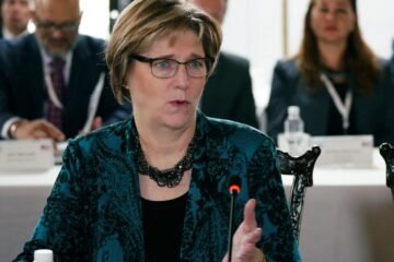 Jefa diplomática de EE. UU. llega a Venezuela