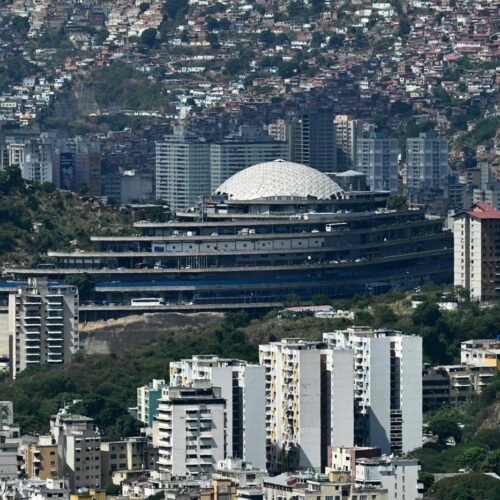 Delcy Rodríguez plantea reconvertir El Helicoide, señalado por ONG y opositores como centro de torturas