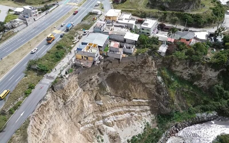 ‘Realizaremos la protección y encauzamiento del río’: el Municipio anuncia medidas urgentes por la erosión del río Monjas