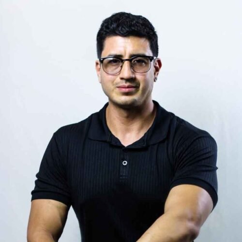 Erick Eduardo Contreras Ruiz convierte la poesía en un acto de valentía emocional