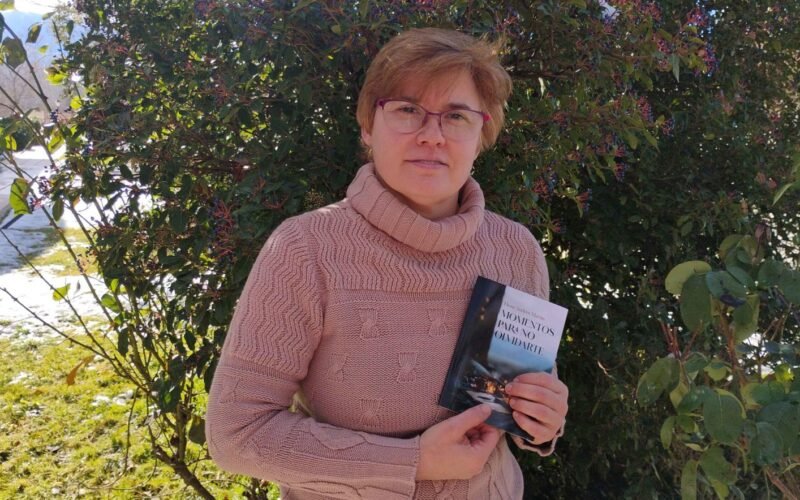 Elena Andrés Martín transforma el duelo amoroso en belleza literaria