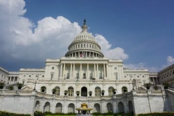 EE. UU. vota financiación para poner fin al cierre del Gobierno, con el ICE en el centro del debate