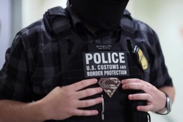 Nueva York envía observadores a supervisar a agentes del ICE en sus operaciones