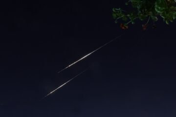 Irán lanza nueva oleada de misiles contra Tel Aviv mientras el conflicto entra en su octavo día