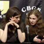 Pussy Riot protesta el regreso de Rusia a la Bienal de Venecia