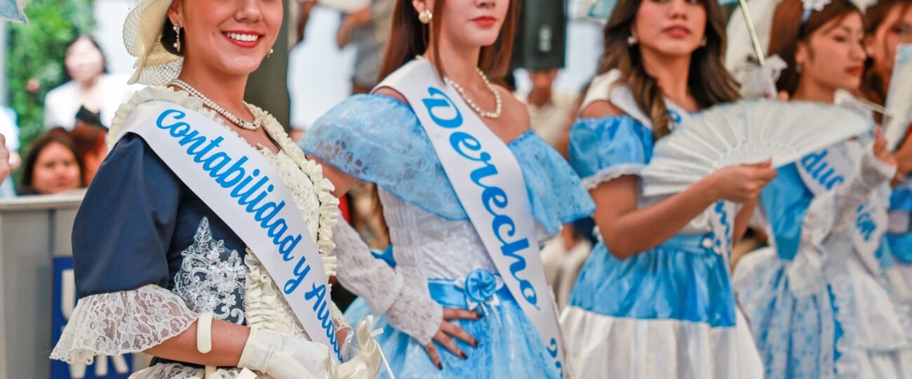 ULVR celebró las fiestas de Guayaquil con música, tradiciones y la elección de la Criolla Bonita