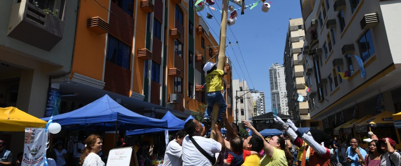 Festival de la calle Córdova se propone como el corazón de Guayaquil en las fiestas julianas: la tradicional celebración cumple 10 años