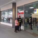 De almuerzos a trámites: el nuevo edificio del IESS reactiva el comercio en Portoviejo