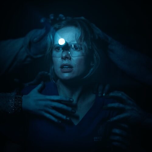 ‘Insidious 6: Están entre nosotros’ cambia las reglas del terror y llega a Ecuador