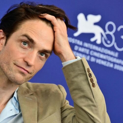 Robert Pattinson desata el terror televisivo en Venecia con ‘Primetime’, su papel más extremo