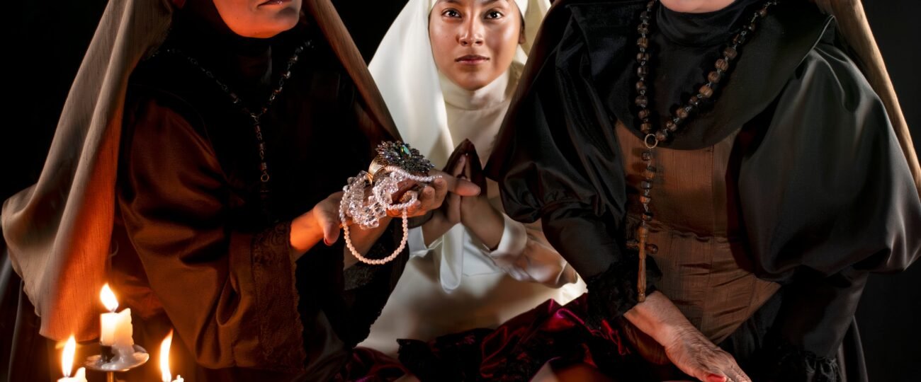 Cuatro actrices se convierten en ‘Las Monjas’, una tragicomedia sobre violencia y poder