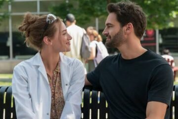 ‘La hipótesis del amor’ ya está en Prime Video: Lili Reinhart y Tom Bateman son sus protagonistas